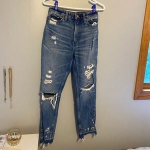 Annie high rise girlfriend